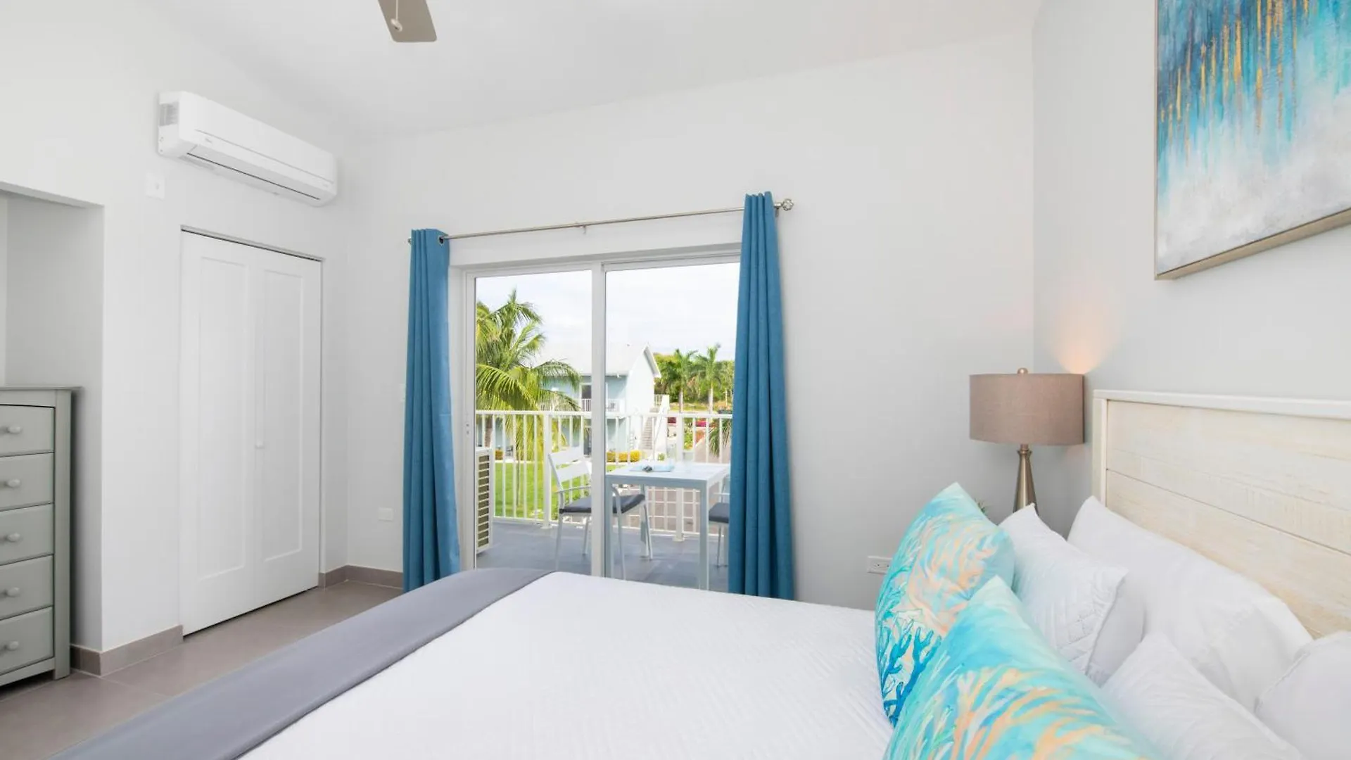 Summertime Suites #54 West Bay Сasa de vacaciones